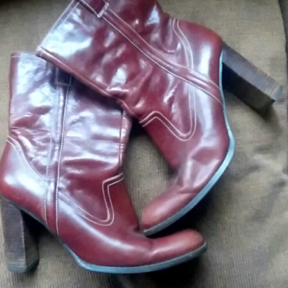 STEVE MADDEN Ankle boots
